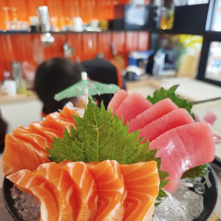 A dish served at Nigi Express, photograph 32