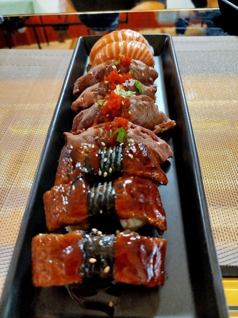 Nigi Express dish, photograph 32