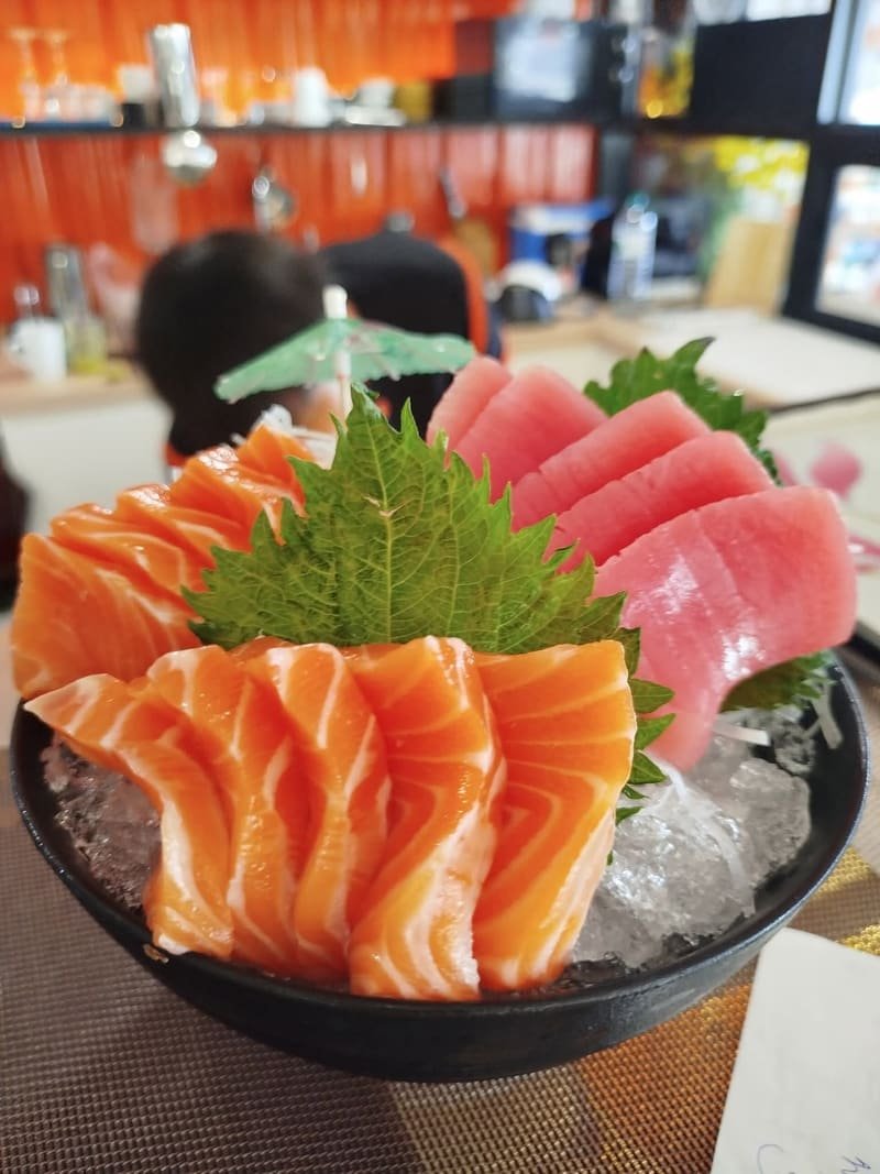 Nigi Express dish, photograph 69