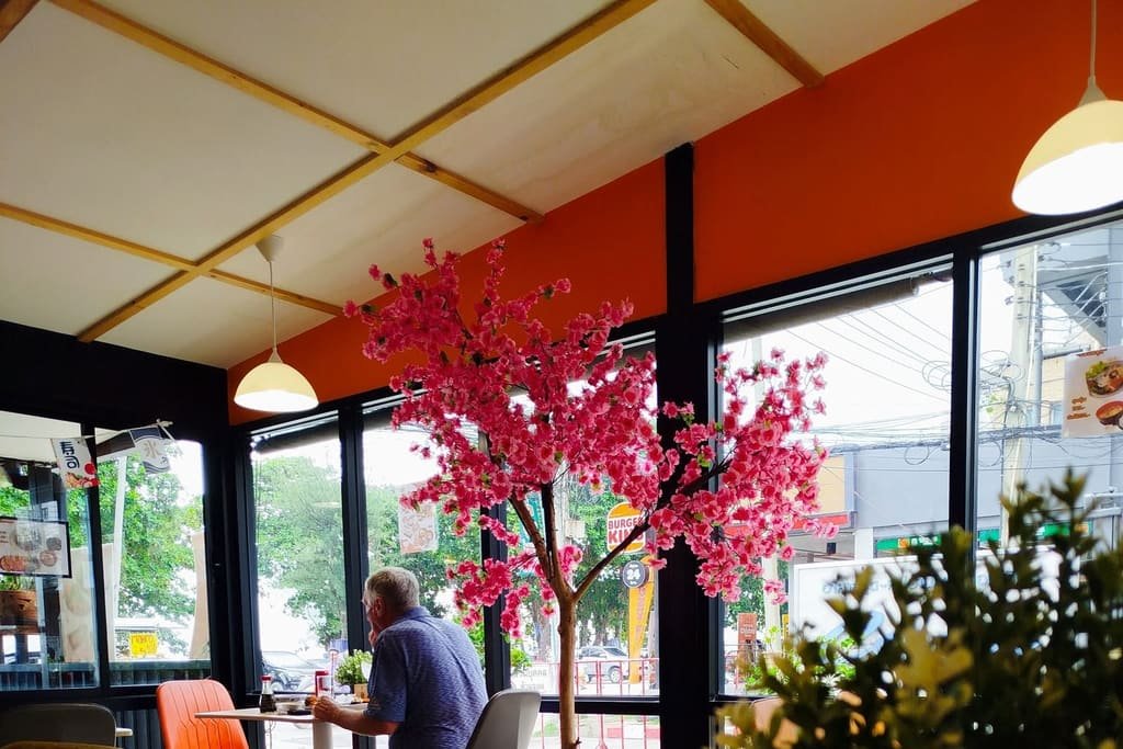 Inside the Nigi Express counter
